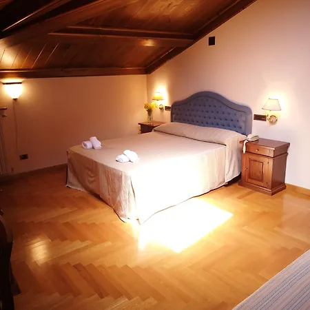 San Lorenzo - & Relais 4* Montereale