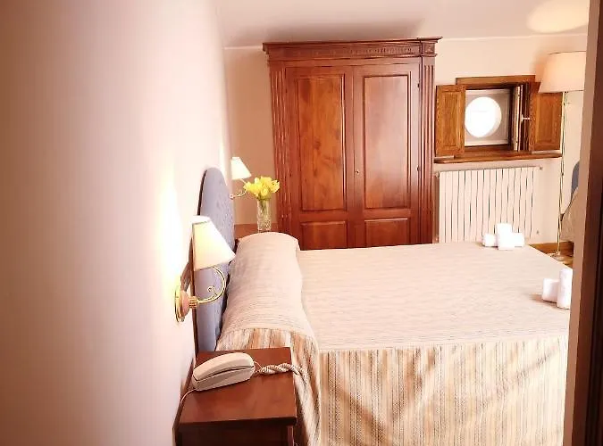 فندق San Lorenzo - & Relais Montereale