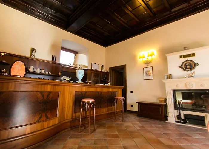 San Lorenzo - & Relais Montereale